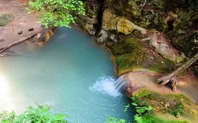 آبشار رنگو یکی از مکان های گردشگری گرگان