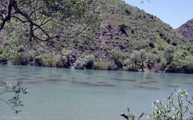 دریاچه مارمیشو یکی از مکان های گردشگری اذربایجان غربی