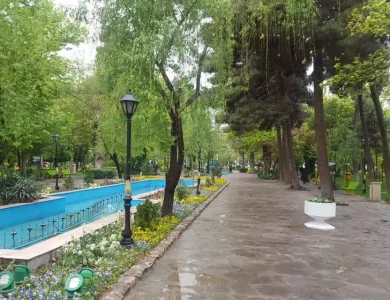 باغ ملی مشهد یکی از مکان های تفریحی مشهد