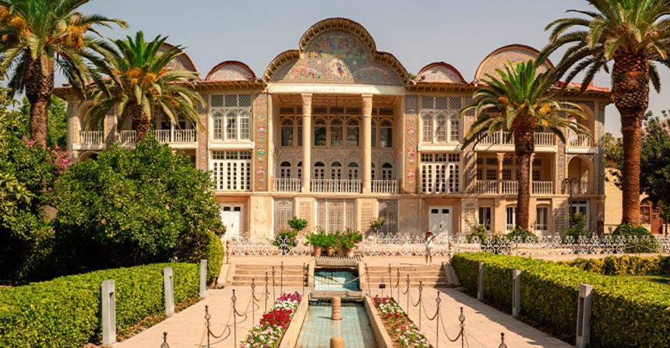 باغ نارنجستان قوام یکی از مکان های تفریحی شیراز